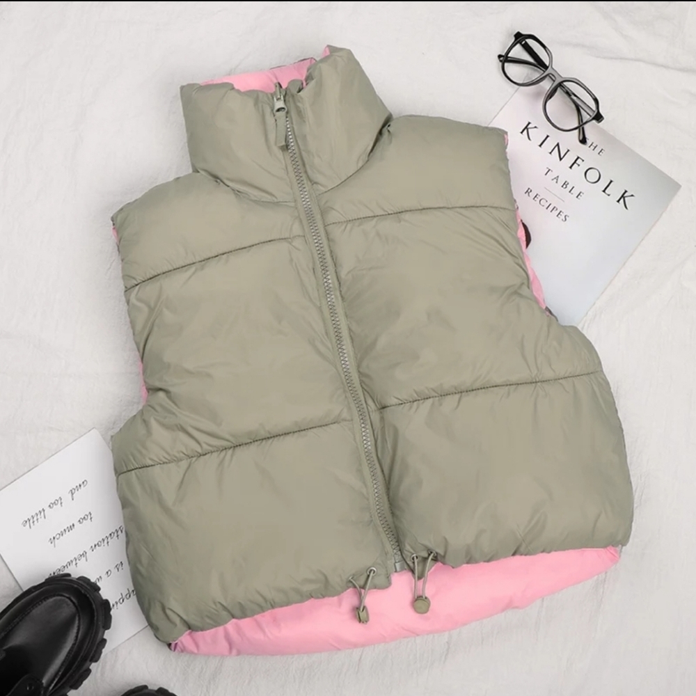 NWOT Double- Side Puffer Cropped Vest - Picture 5 of 6